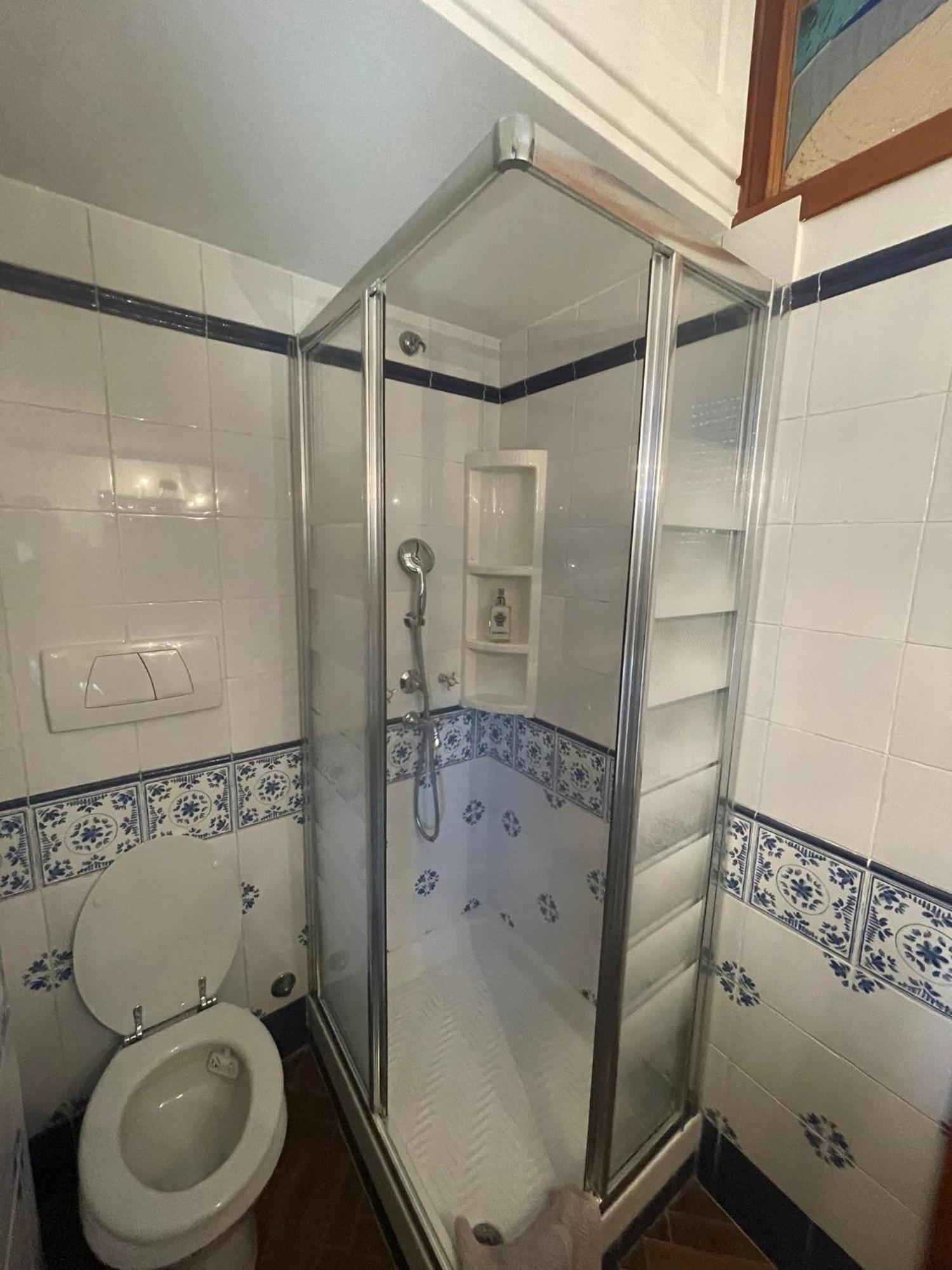 Regal House Roma Navigatori 23 Hotel ภายนอก รูปภาพ
