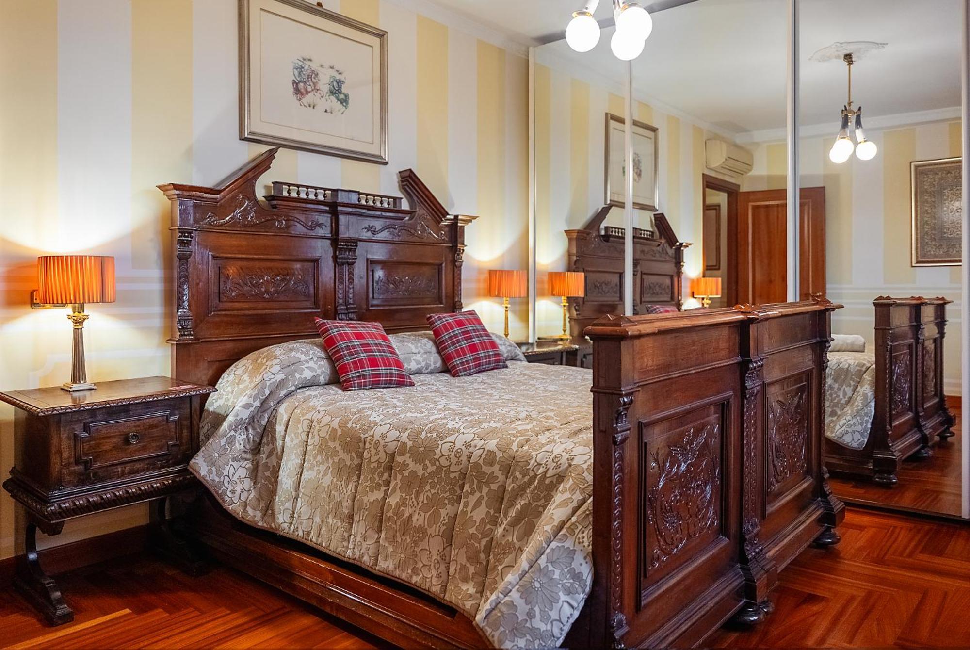 Regal House Roma Navigatori 23 Hotel ภายนอก รูปภาพ
